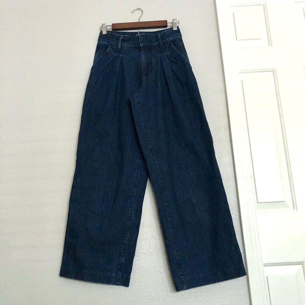 NWOT Banana Republic Navy High-Rise Wide Leg Jeans